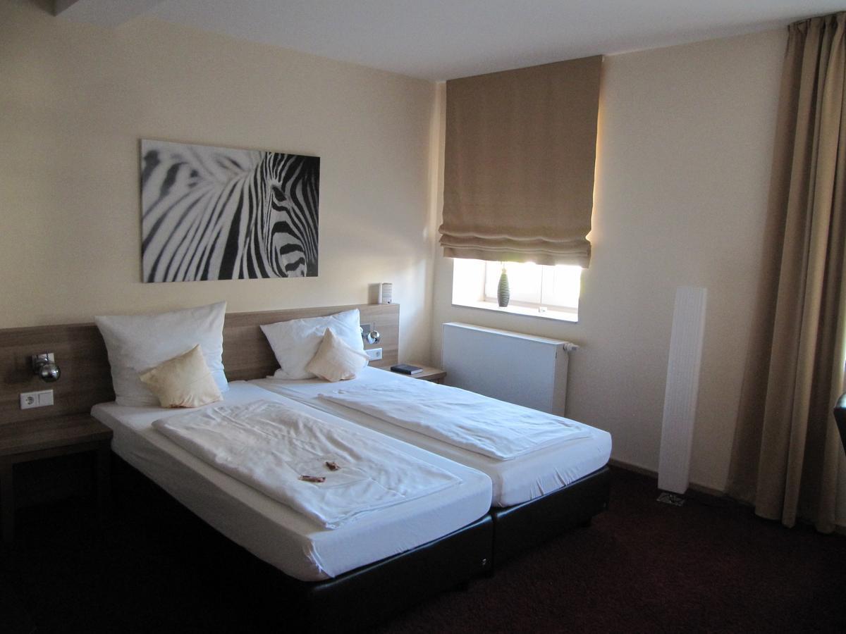 Hotel Stadt Steinheim Steinheim  Екстериор снимка